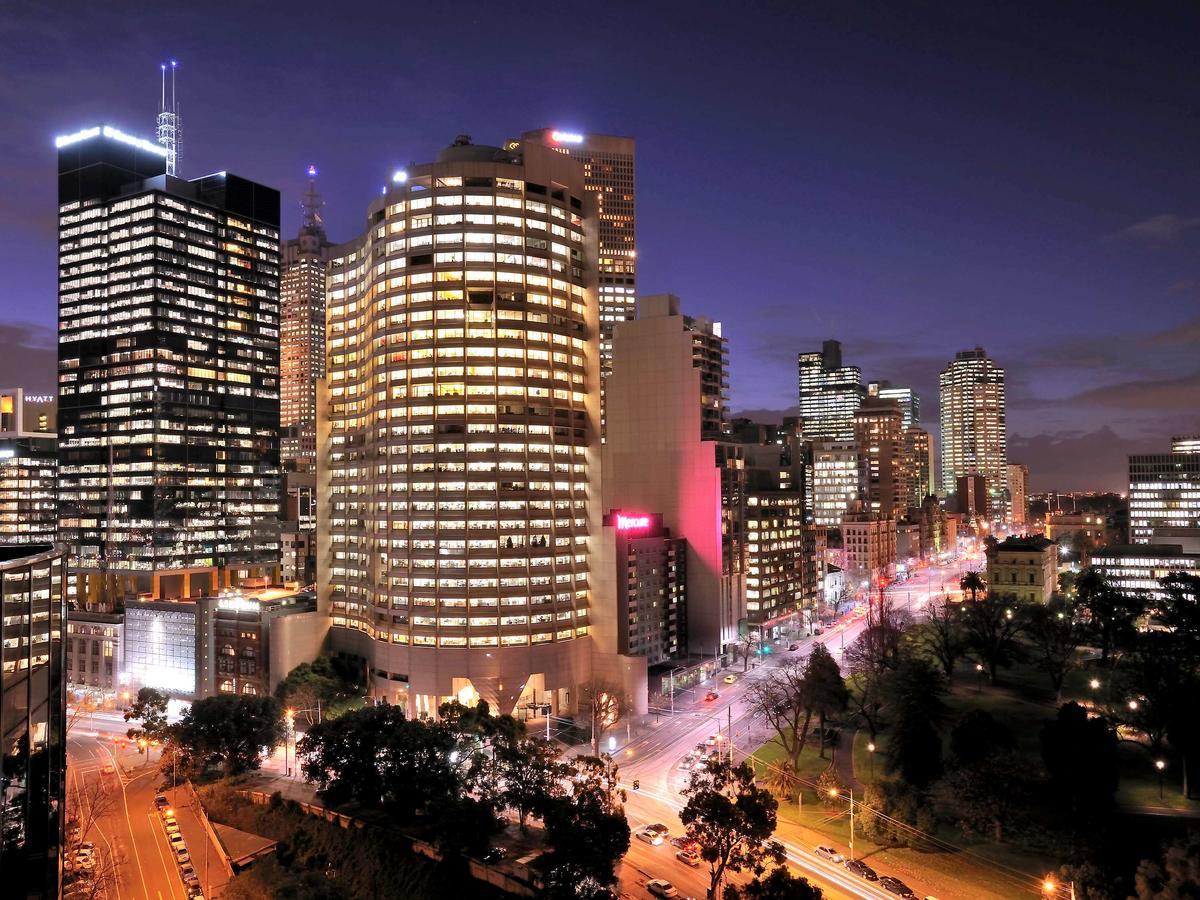 Mercure Melbourne Treasury Gardens Bagian luar foto
